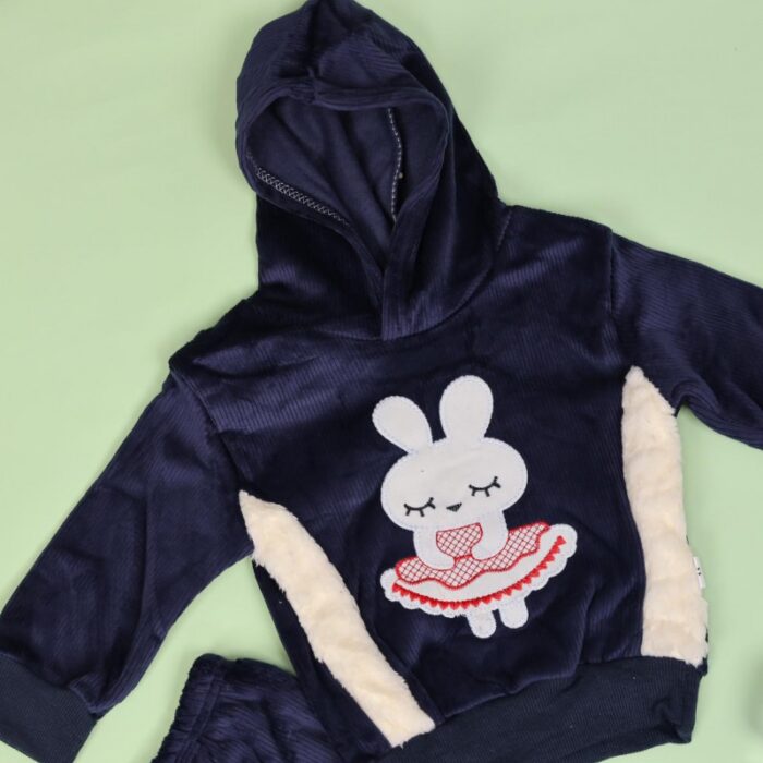 ⁦بجامة بتصميم طاقية (قطعتين) للأطفال لون كحلي⁩ - الصورة ⁦2⁩