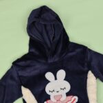 ⁦بجامة بتصميم طاقية (قطعتين) للأطفال لون كحلي⁩ - الصورة ⁦6⁩