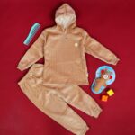 بجامة مبطنة بطاقية (قطعتين) للأطفال لون بيج