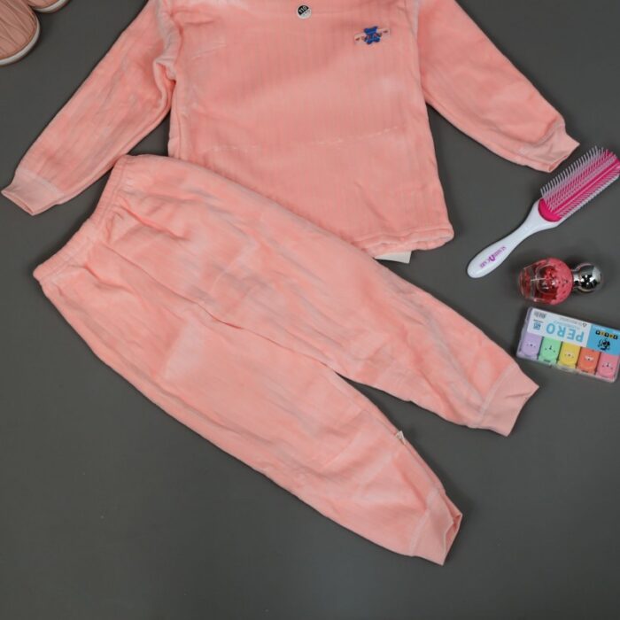 ⁦بجامة بطاقية (قطعتين) للأطفال لون زهري⁩ - الصورة ⁦2⁩