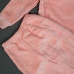 ⁦بجامة بطاقية (قطعتين) للأطفال لون زهري⁩ - الصورة ⁦3⁩