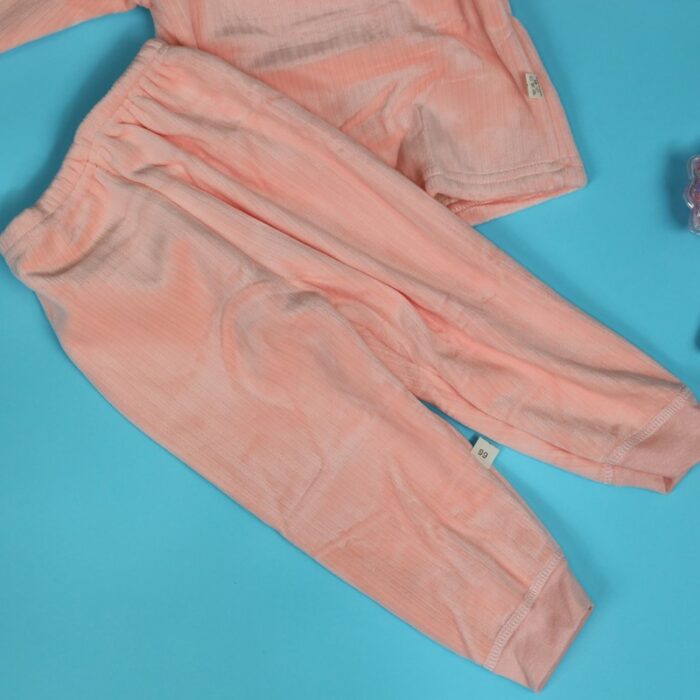 ⁦بجامة مبطنة بطاقية (قطعتين) للأطفال لون زهري⁩ - الصورة ⁦2⁩