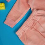 ⁦بجامة (قطعتين) للأطفال لون زهري⁩ - الصورة ⁦4⁩