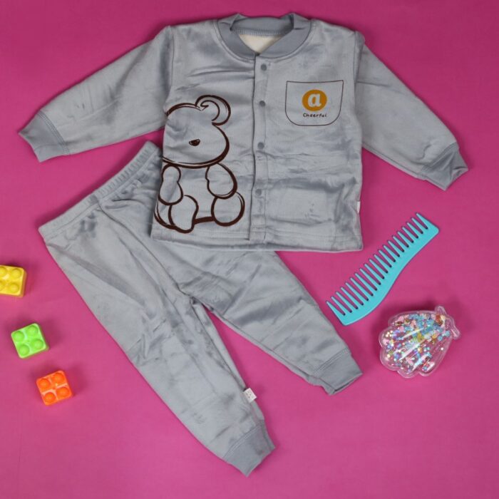 103378180_67de11ee5c8cb بجامة مبطنة (قطعتين) للأطفال لون أزرق - الصورة 1