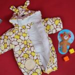 ⁦تبان بيبي مبطن لون أبيض واصفر⁩ - الصورة ⁦3⁩