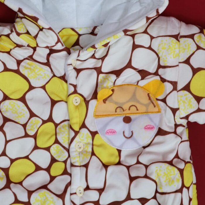 ⁦تبان بيبي مبطن لون أبيض واصفر⁩ - الصورة ⁦7⁩