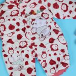 ⁦تبان بيبي مبطن لون أبيض برسومات وجه أحمر⁩ - الصورة ⁦2⁩