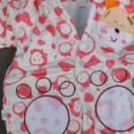 ⁦تبان بيبي مبطن لون أبيض برسومات وةجه فوشي⁩ - الصورة ⁦8⁩