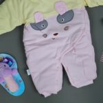 ⁦تبان بيبي برسوم زهري وأصفر⁩ - الصورة ⁦3⁩