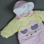 ⁦تبان بيبي برسوم زهري وأصفر⁩ - الصورة ⁦4⁩