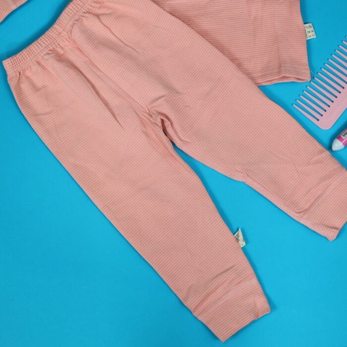 ⁦بجامة (قطعتين) للأطفال لون زهري⁩ - الصورة ⁦2⁩