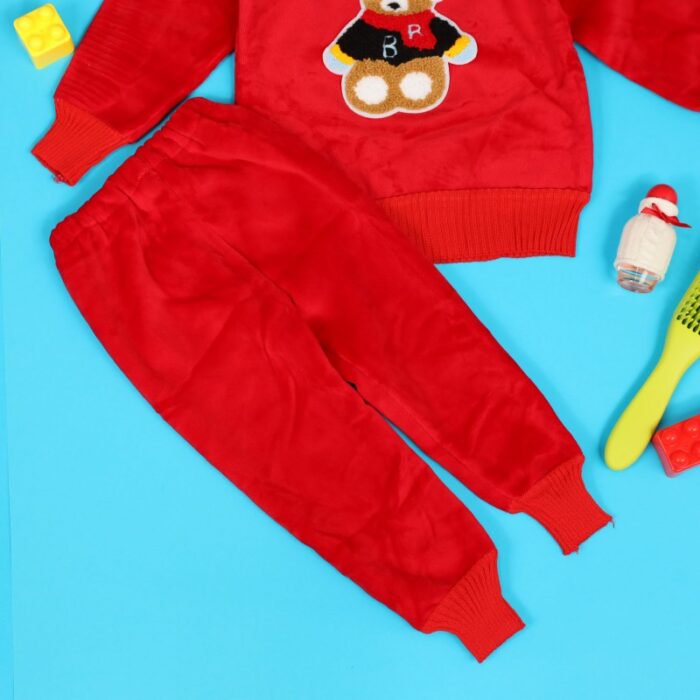 ⁦بجامة (قطعتين) للأطفال لون احمر⁩ - الصورة ⁦2⁩