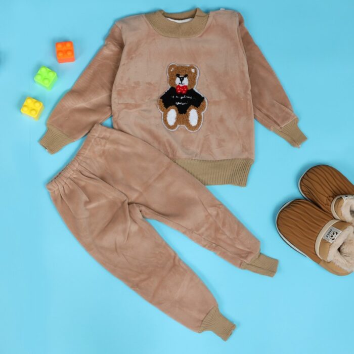 103378207_67de1224555cb بجامة بتصميم رسوم الدب (قطعتين) للأطفال لون بيج - الصورة 1