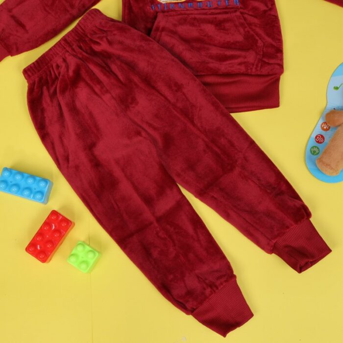⁦بجامة بأكمام طويلة وطاقية (قطعتين) للأطفال لون خمري وكحلي⁩ - الصورة ⁦4⁩