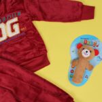 ⁦بجامة بأكمام طويلة وطاقية (قطعتين) للأطفال لون خمري وكحلي⁩ - الصورة ⁦6⁩