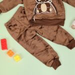 ⁦بجامة بتصميم رسوم الدب (قطعتين) للأطفال لون بني⁩ - الصورة ⁦3⁩