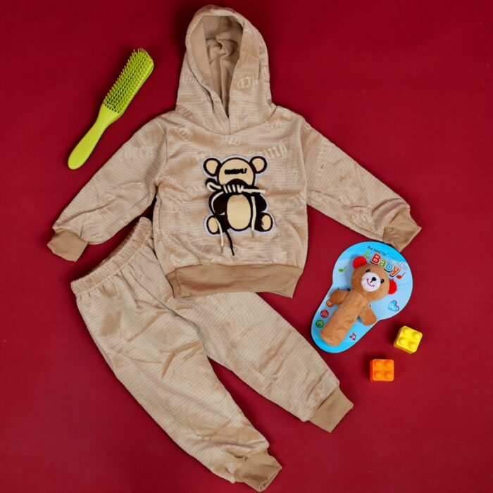 103378266_67de12b564ab1 بجامة بتصميم رسوم الدب (قطعتين) للأطفال لون بيج - الصورة 1