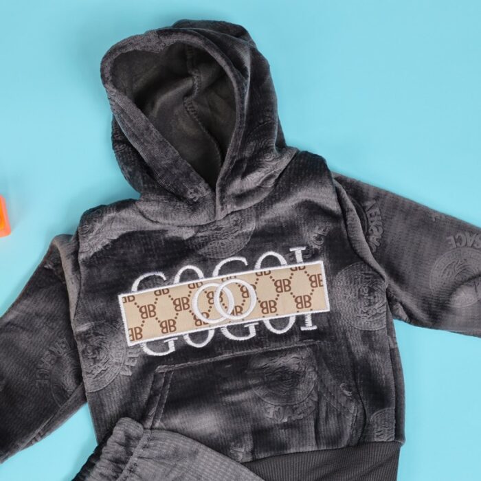 ⁦بجامة بطاقية (قطعتين) للأطفال لون رمادي⁩ - الصورة ⁦3⁩