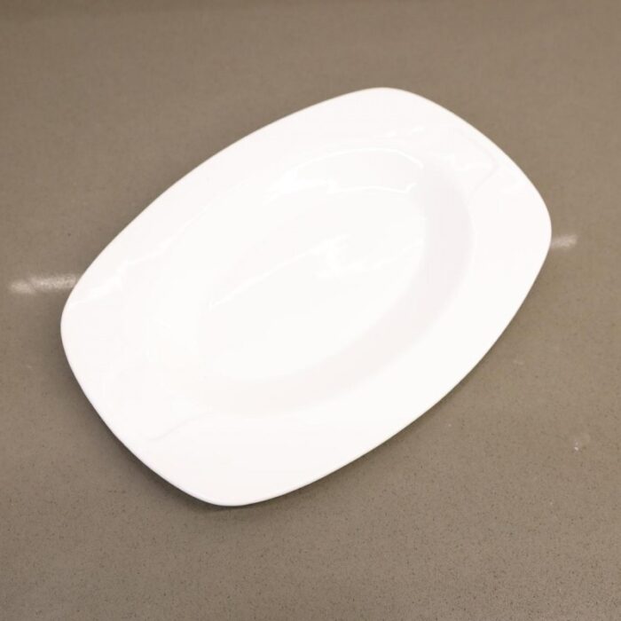 103378307_67de12f9e6e28 جاط بوسلان بتصميم بيضاوي الشكل حجم 30×21.5 سم لون ابيض - الصورة 1