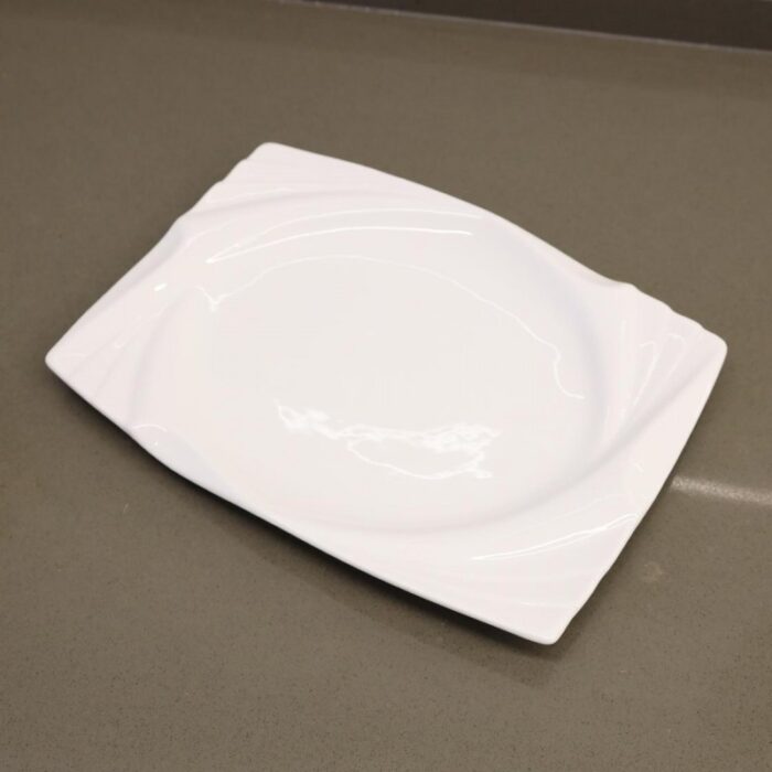 ⁦جاط بوسلان بتصميم شبه مستطيل حجم 30×22 سم لون ابيض⁩ - الصورة ⁦1⁩