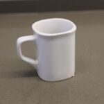 ⁦فنجان بورسلان حجم صغير لون ابيض⁩ - الصورة ⁦2⁩