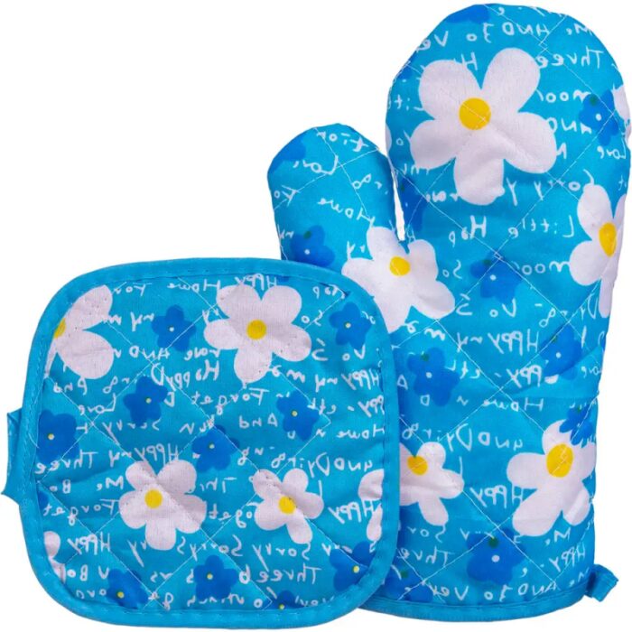 103378316_67de132c40ac0 طقم كفوف ومساكة قطعتين بتصميم تفاح زهرة لون ازرق - الصورة 1