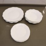 طقم صحون 18 قطعة لون ابيض