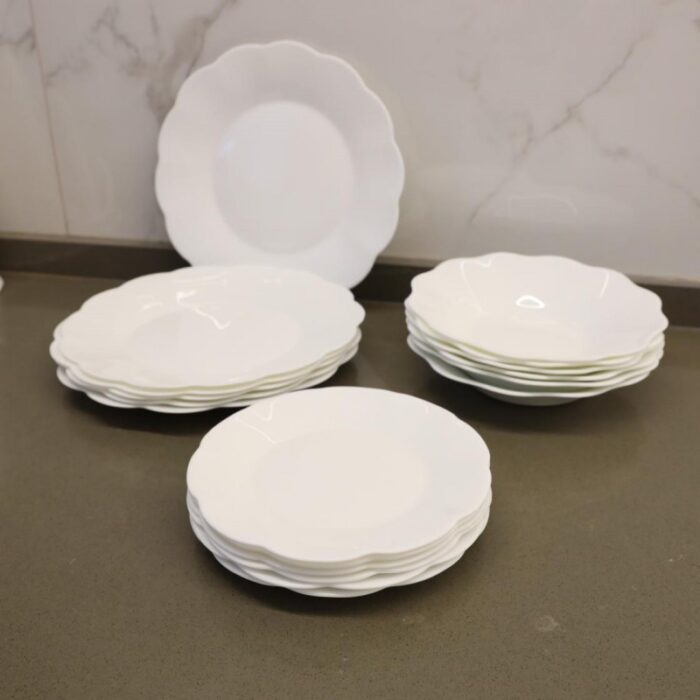 ⁦طقم صحون 18 قطعة لون ابيض⁩ - الصورة ⁦4⁩