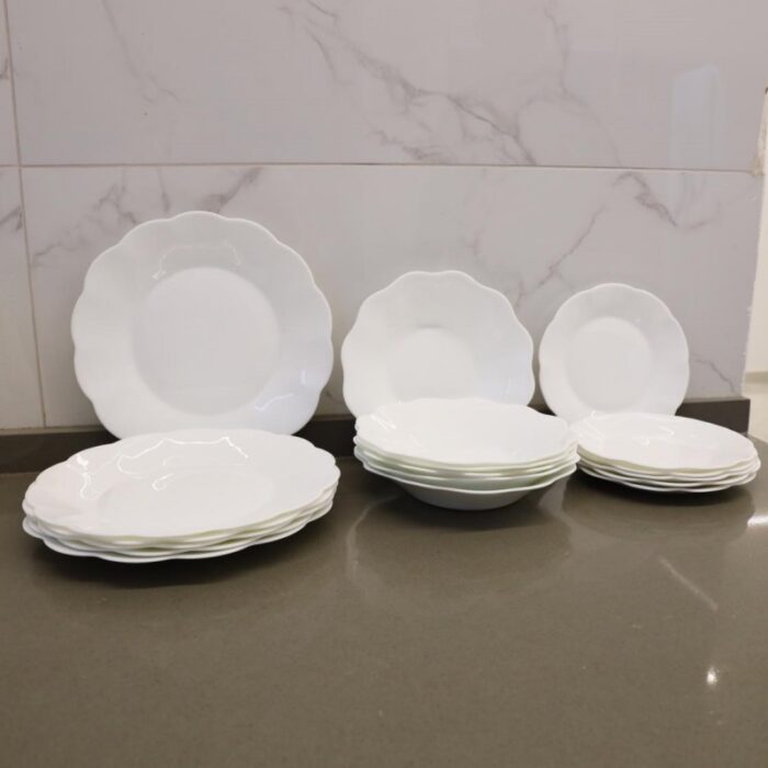 ⁦طقم صحون 18 قطعة لون ابيض⁩ - الصورة ⁦11⁩