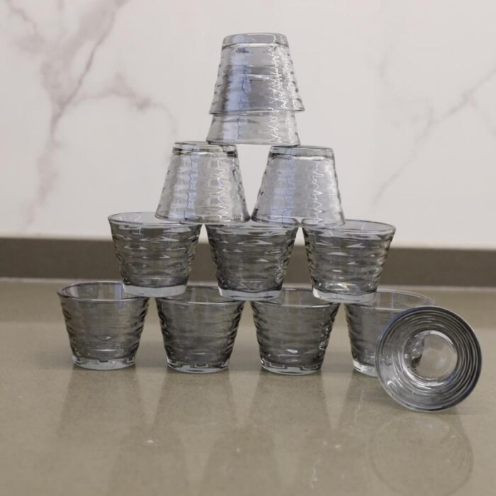 ⁦طقم فنجان قهوة سادة زجاج موشح رمادي 12 قطعة⁩ - الصورة ⁦2⁩