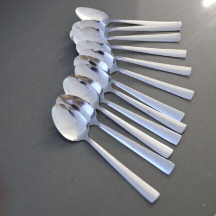 طقم ملاعق ستانلس ستيل 12 قطعة لون فضي