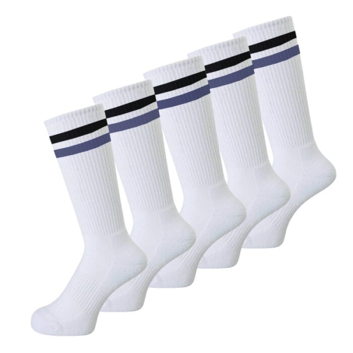 103378437_67de13fa31469 5 أزواج جرابات طويلة للشباب - الصورة 1