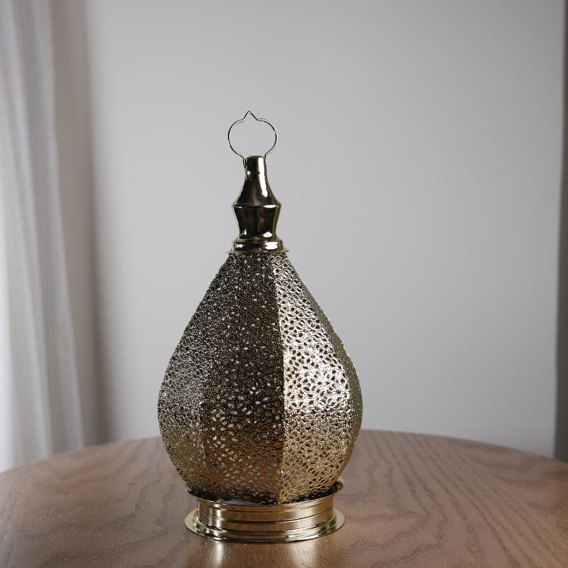 ⁦فانوس نحاس ذهبي طول 24 سم قطر 10 سم⁩ - الصورة ⁦1⁩