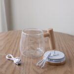 ⁦خفاقة الكترونية مع وصلة شاحن ارتفاع 10 سم قطر 9 سم⁩ - الصورة ⁦2⁩