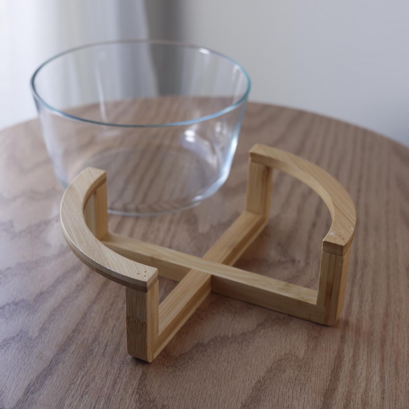 ⁦صحن سلطة زجاجي مع قاعدة خشب قطر 22⁩ - الصورة ⁦1⁩