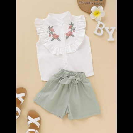 طقم قطعتين للأطفال لون اخضر وابيض