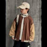 جاكيت ولادي لون بني وبيج