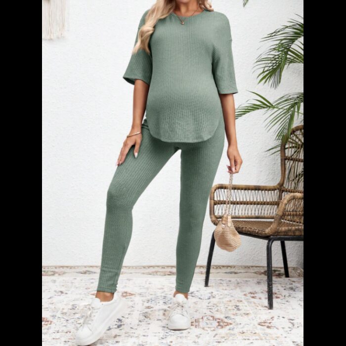 ⁦طقم ستاتي صوف ناعم للحوامل لون زيتي⁩ - الصورة ⁦4⁩