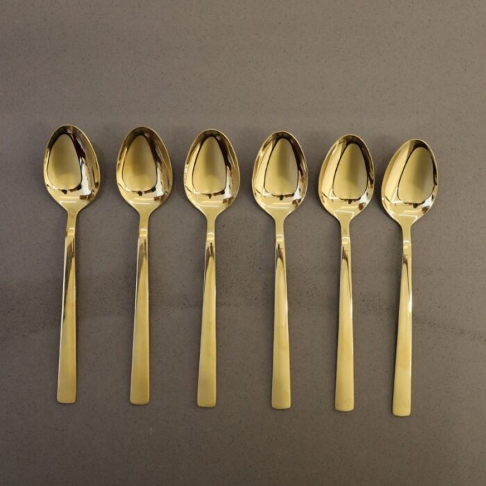 103378807_67de174c8af7c طقم معالق ستانلس ستيل 18/10 حجم كبير لون ذهبي 6 قطع - الصورة 1