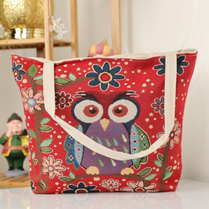 103378893_67de17c6222c4 شنطة يد قماش للرحلات لون احمر - الصورة 1