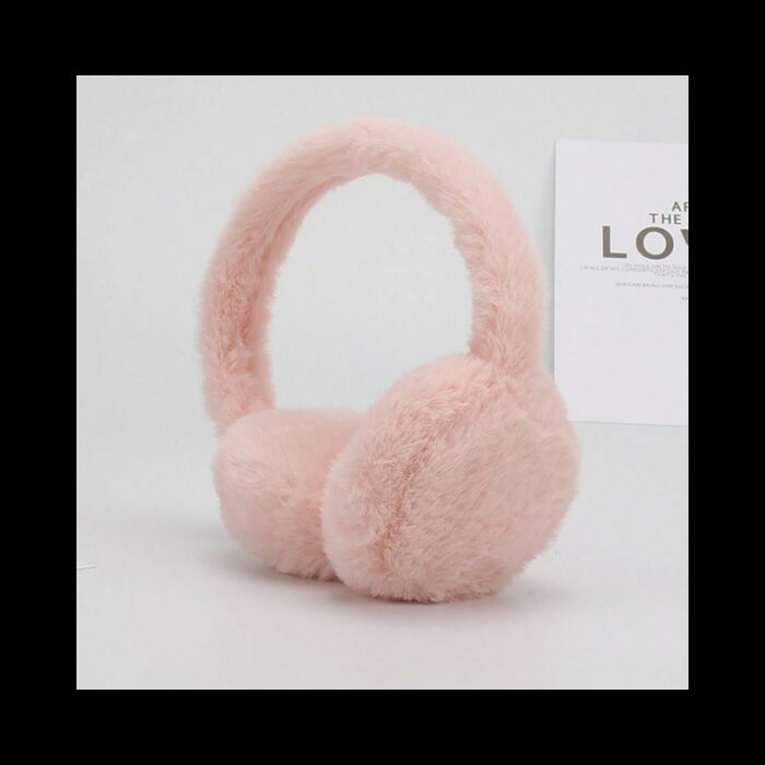 103378900_67de17d59100a سدادة أذن فرو بتصميم دائري - الصورة 1