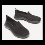 ⁦حذاء سكيتشرز جو ووك 7 - فينا للنساء لون أسود -Skechers Women's GO WALK 7 - Vina Shoes⁩ - الصورة ⁦6⁩