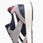 ⁦Reebok Mens' GL1100 Shoes - حذاء ريبوك جي ال 1100 للرجال لون كحلي ورمادي⁩ - الصورة ⁦5⁩