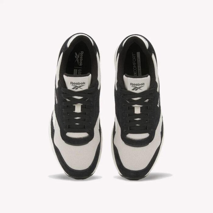 ⁦Reebok Mens' GL1100 Shoes - حذاء ريبوك جي ال 1100 للرجال لون أسود وبيج⁩ - الصورة ⁦3⁩