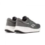 ⁦Reebok Mens' Energen Tech 2 Running Shoes - حذاء ريبوك اينيرجن تيك 2 للرجال لون رمادي ونعل ابيض⁩ - الصورة ⁦3⁩