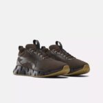 ⁦Reebok Mens' Zig Dynamica STR Shoes - حذاء ريبوك زيج ديناميكا اس تي ار للرجال لون أسود⁩ - الصورة ⁦3⁩