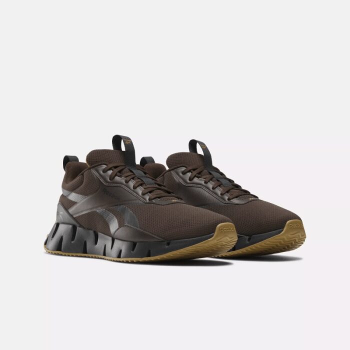 ⁦Reebok Mens' Zig Dynamica STR Shoes - حذاء ريبوك زيج ديناميكا اس تي ار للرجال لون أسود⁩ - الصورة ⁦3⁩