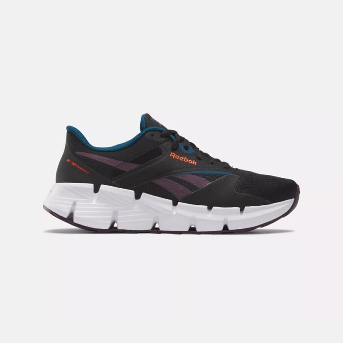 103379232_67de1ab79cdbb Reebok Womens' Zig Dynamica 5 Shoes - حذاء ريبوك زيج دايناميكا 5 للنساء لون أسود ونعل ابيض - الصورة 1