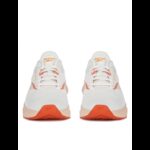 ⁦Reebok Womens' Zig Dynamica 5 Shoes - حذاء ريبوك زيج دايناميكا 5 للنساء لون طحيني وبرتقالي⁩ - الصورة ⁦7⁩