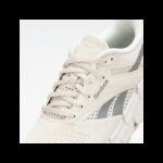 ⁦Reebok Womens' Zig Dynamica 5 Shoes - حذاء ريبوك زيج دايناميكا 5 للنساء لون طحيني وبرتقالي⁩ - الصورة ⁦8⁩